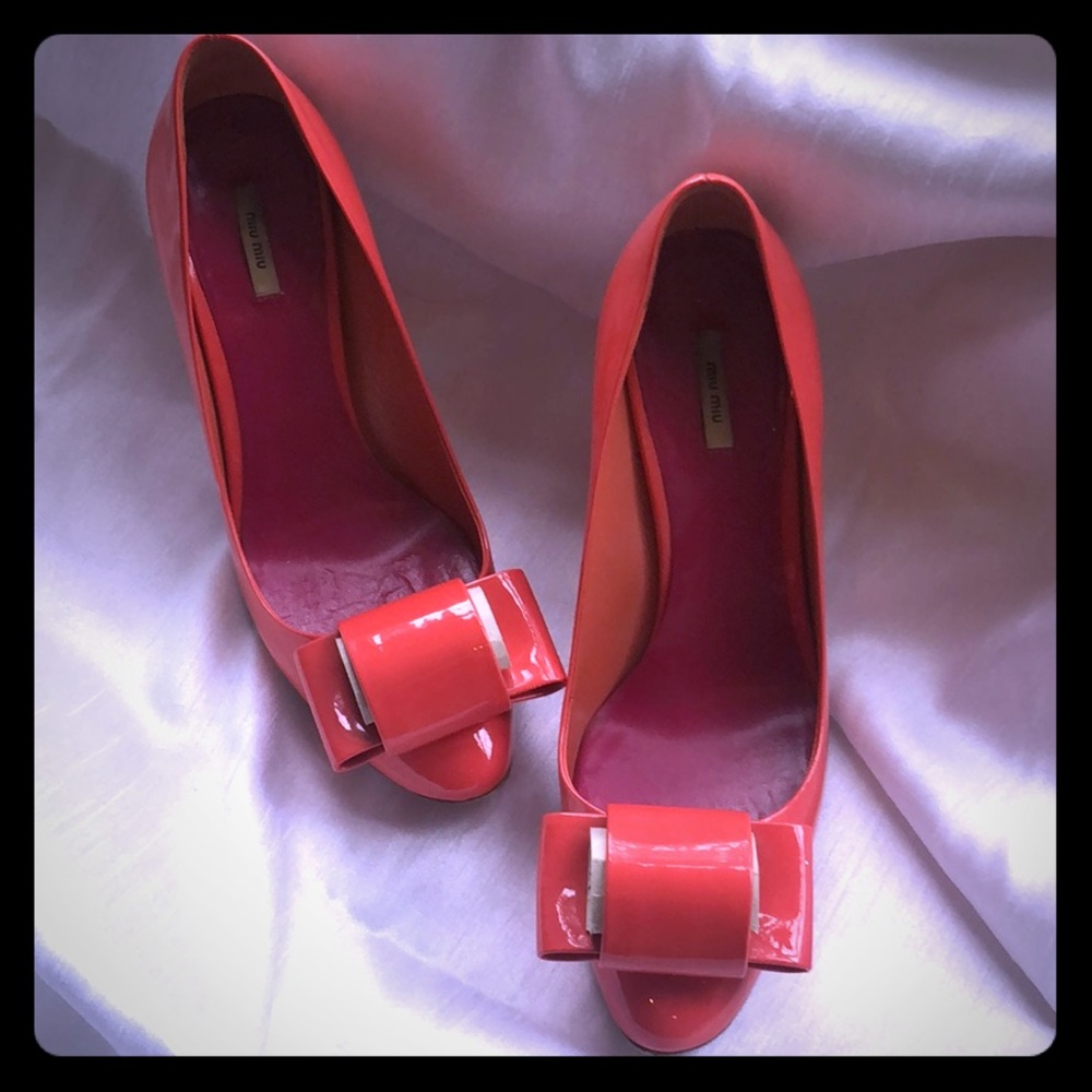 Miu Miu Closed Toe pumps.